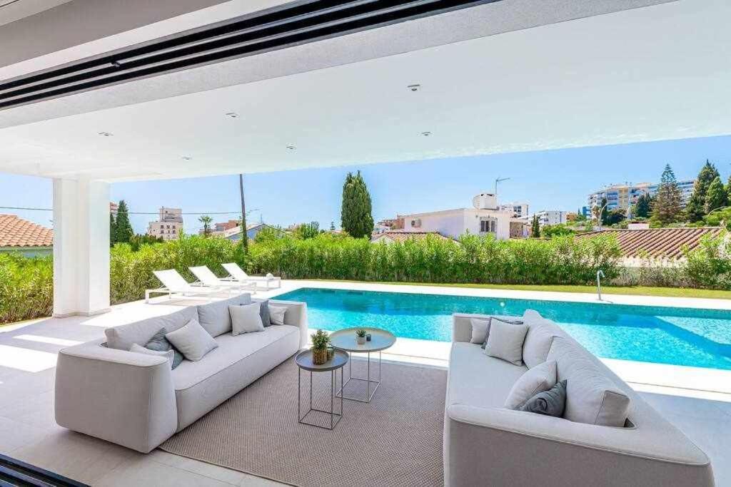 797 - Lujosa Y Moderna En Puerto Marina Villa Benalmádena